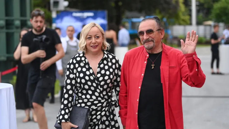 Željko Bebek poslao svojoj Ružici poruku koja topi srca: Evo kako su izgledali na vjenčanju