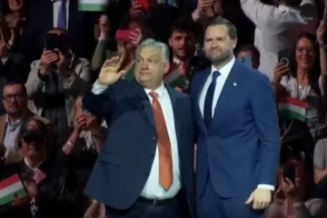 On je kamenčić u cipeli koji žulja EU, Putinov saveznik, Trumpov prijatelj i 'pljunuti' Mel Gibson