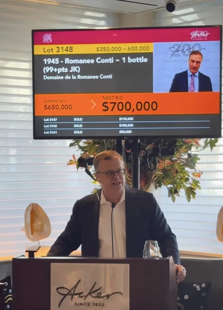 Rekord na luksuznoj aukciji: Boca vina prodana za vi&scaron;e od 700 tisuća eura