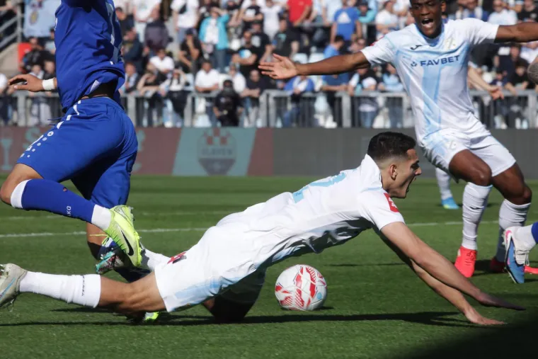 'Uspavanka' na Rujevici: Farmaceuti se povukli, Rijeka ne uspijeva stvoriti &scaron;ansu