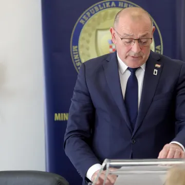 Pronađeni posmrtni ostaci najmanje 11 žrtava: Vezani žicom, ubijeni i bačeni u jamu