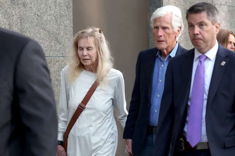 U tijeku je izricanje presude 'kraljici ketamina': Optužena za predoziranje Matthewa Perryja