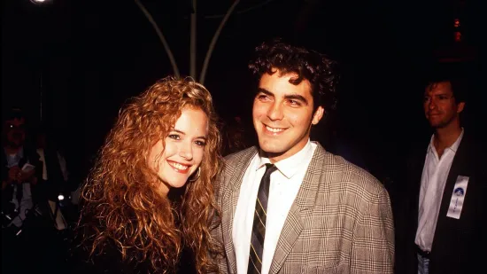 Frcale iskre! Malo tko pamti da je Clooney bio lud za Travoltinom ženom: Kćerima dali isto ime