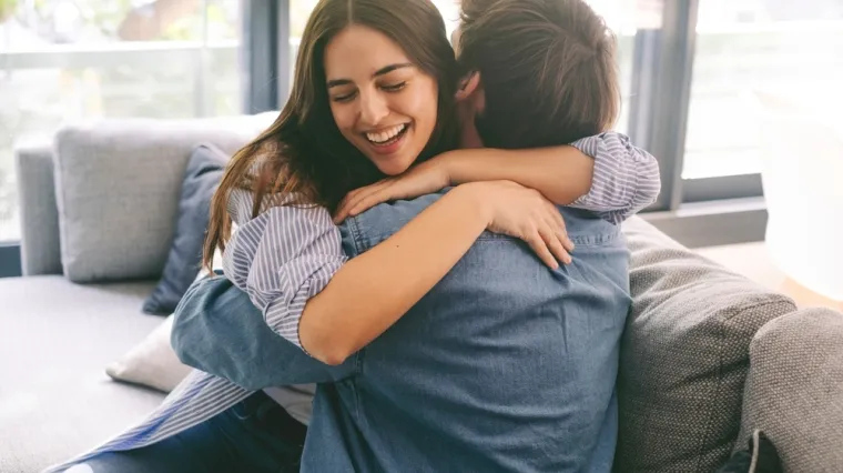 Međunarodni dan braće i sestara je pred vratima: Evo kako ih razveseliti prema horoskopu