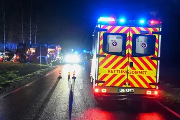 Žena rodila dijete na zaustavnoj traci autoceste: Vatrogasci ugledali nestvaran prizor