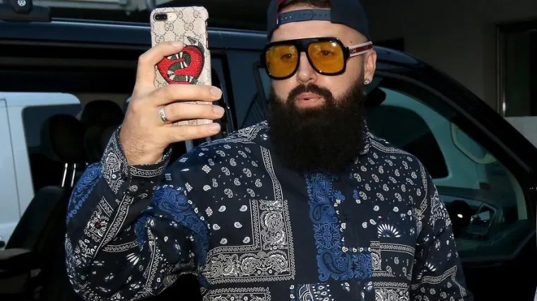 Buba Corelli platio ogromnu cifru za svoju slobodu: Umjesto zatvora nastavlja s karijerom