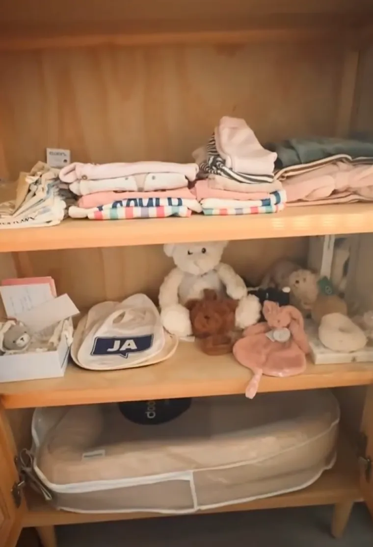 Sve je spremno za prinovu: Rubenova partnerica pokazala dječju sobicu, a jedan detalj topi srca