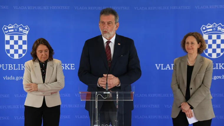 Dok Fuchs tvrdi da nema razloga za sindikalni prosvjed, druga strana poručuje: 'Vidimo se na Trgu!'