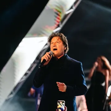 Nakon pet rasprodanih večeri Zdravko Čolić odbio nastupati u Sarajevu: Odluka je &scaron;okirala mnoge