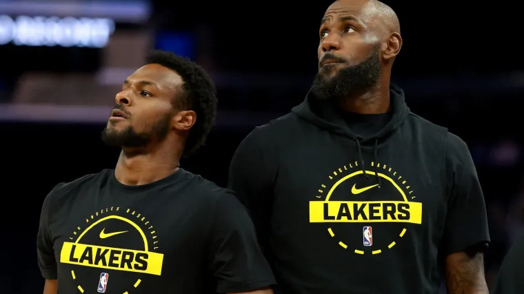 Otac i sin James ponovno ru&scaron;e granice nemogućeg, a LeBronova večer imala je i neočekivan epilog