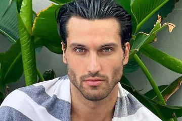 Živio je u Dubaiju, pozirao za D&amp;G i prona&scaron;ao ljubav u realityju: Evo kako Petar izgleda van showa