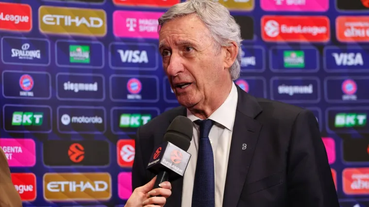 Biv&scaron;i izbornik Srbije (77) nakon trijumfa tražio broj novinarke, snimka postala viralna