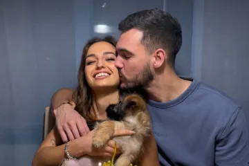 Kaja i Karlo ekskluzivno za Net.hr: 'Živimo zajedno, udomili smo psa i prelijepo nam je'