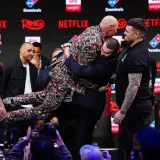 'Kralj cigana' se nakon vi&scaron;e od godine dana vraća u ring: 'Dosadi mi normalan život'