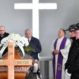Pogledajte tko se sve oprostio od Srećka Bogdana: Na sprovodu i lica koja dugo nismo vidjeli
