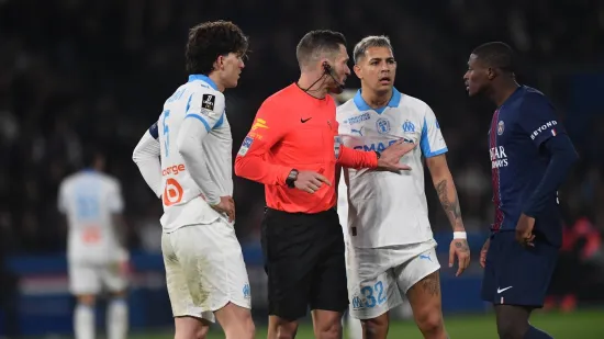 Slavni klub promijenio grb, navijači u &scaron;oku