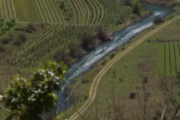 Cijevi postavljene prije 20 godina, ali voda nikad nije stigla: 'Nema ni za nas, a kamoli za turiste'