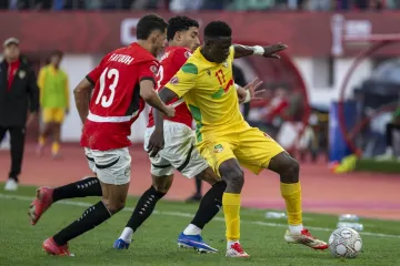 Do prije pola godine igrao po hrvatskim selima, a sada će dijeliti teren s Messijem