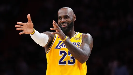 Neuni&scaron;tivi LeBron nastavlja dominaciju: Amerikanci ga veličaju nakon jo&scaron; jednog povijesnog dosega