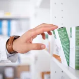 S trži&scaron;ta se hitno povlači ova mast za oči: U pakiranje slučajno stavili krivu tvar