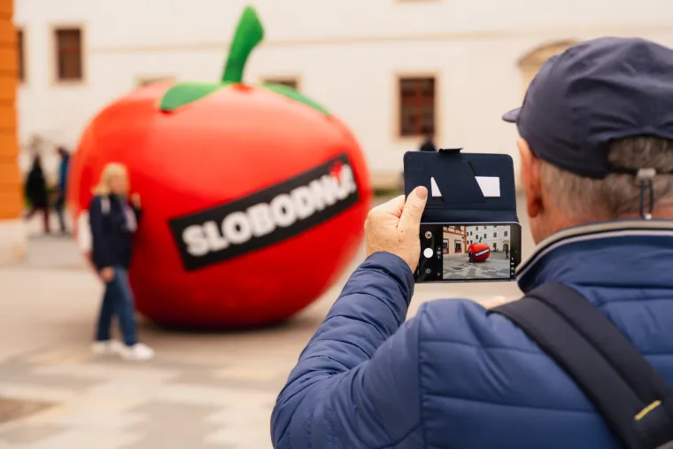 Rajčica koja je osvojila Varaždin: poruka &bdquo;Slobodno!" krije vi&scaron;e nego &scaron;to mislite
