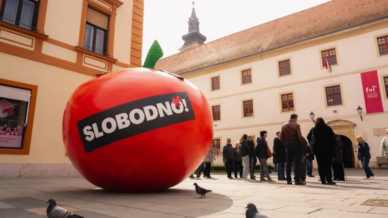 Rajčica koja je osvojila Varaždin: poruka &bdquo;Slobodno!" krije vi&scaron;e nego &scaron;to mislite