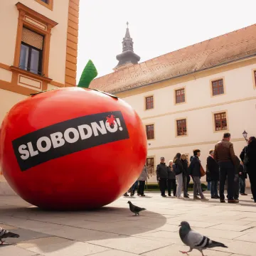 Rajčica koja je osvojila Varaždin: poruka &bdquo;Slobodno!" krije vi&scaron;e nego &scaron;to mislite