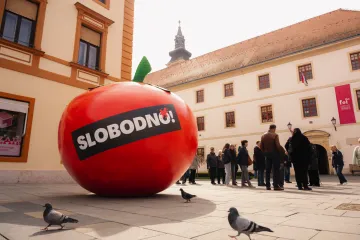 Rajčica koja je osvojila Varaždin: poruka &bdquo;Slobodno!" krije vi&scaron;e nego &scaron;to mislite