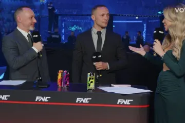 Komentatori se žure na svoja mjesta tik prije početka spektakla u Ljubljani: 'Ne znam ni gdje sjedimo'