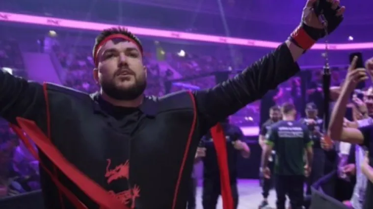 Pazite uz koju je pjesmu Drabinca u&scaron;ao u kavez, kakav je ovo hit