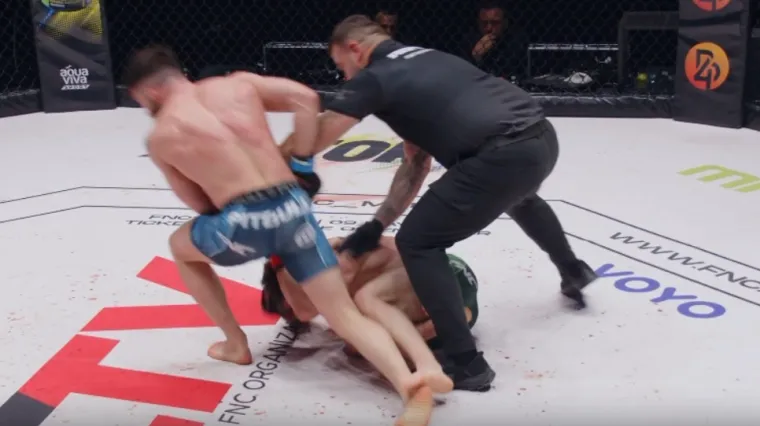 Evo kako je do&scaron;lo do &scaron;okantnog poraza Roka Kru&scaron;iča: 'Ma ne, prerani prekid'