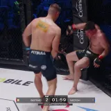 Sijevalo je na sve strane u ludom meču za pojas prvaka