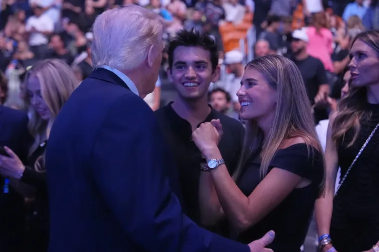 Trump stigao na UFC borbu s obitelji: Ivanka i unuke u prvom planu, svi su gledali samo u njih