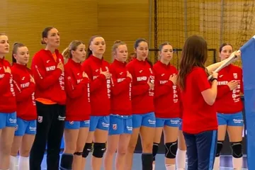 Poslu&scaron;ajte kako Sesvete pjevaju Lijepu na&scaron;u