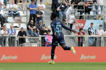 Pogledajte bizaran gol kojim je Osijek do&scaron;ao do važne pobjede