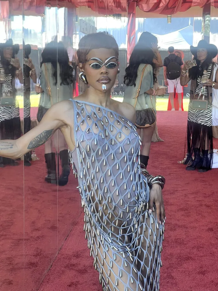 &lsquo;Pomalo bizarno&rsquo;: Pogledajte kombinaciju kojom je Teyana Taylor ukrala svu pažnju na festivalu