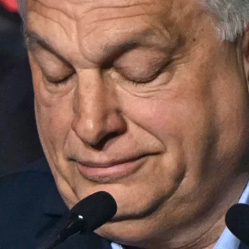 Pogledajte tužne izraze lica Viktora Orbana nakon izgubljenih izbora: 'Ovo je bolno'