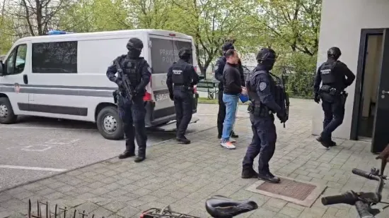 Srđan Mlađan ponovno na sudu: Vi&scaron;estruki ubojica stigao u pratnji specijalaca