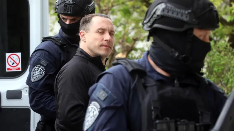 Srđan Mlađan ponovno na sudu: Vi&scaron;estruki ubojica stigao u pratnji specijalaca