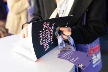 Za&scaron;to bi svaki roditelj i nastavnik trebao pročitati knjigu 'Film i mentalno zdravlje djece i mladih'?