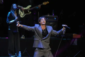 Jakov Jozinović rado izvodi ove hitove, da vidimo znate li kome zapravo pripadaju