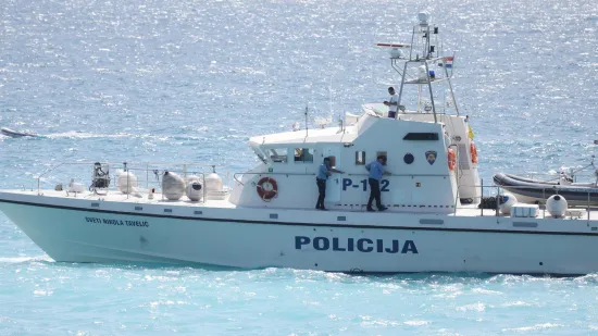 Na njemačkoj brodici buknuo požar: Potonula je sa 150 litara goriva u spremniku