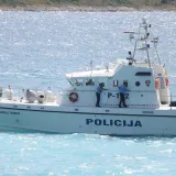 Na njemačkoj brodici buknuo požar: Potonula je sa 150 litara goriva u spremniku