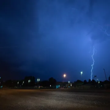 Ki&scaron;a i saharska pra&scaron;ina, a meteorolog upozorava: 'Može i zagrmjeti!'