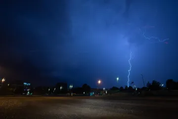 Ki&scaron;a i saharska pra&scaron;ina, a meteorolog upozorava: 'Može i zagrmjeti!'
