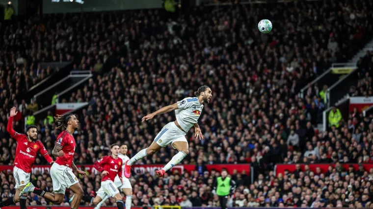 Kakav gu&scaron;t za legendarni Leeds: Slatko slavlje na Old Traffordu nakon skoro pola stoljeća