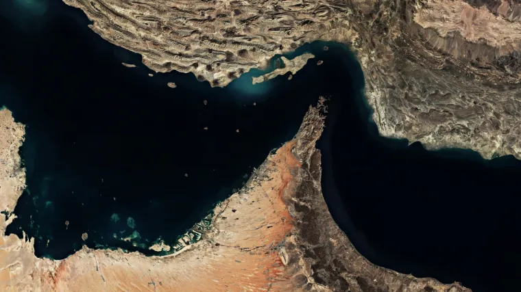 Tanker pod američkim sankcijama pro&scaron;ao Hormuzom, Vance: 'Postignut napredak u pregovorima'