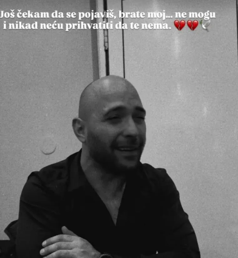 Slomljeni Darko Lazić objavio nikad viđenu snimku pokojnog brata: 'Jo&scaron; čekam da se pojavi&scaron;'