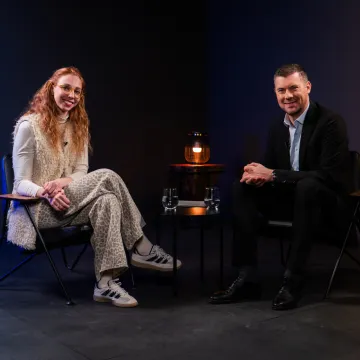 Hrvati sve vi&scaron;e izbjegavaju vijesti, a prostor preuzimaju dezinformacije