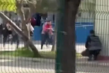 Biv&scaron;i učenik do&scaron;ao sa sačmaricom u &scaron;kolu i krenuo u pokolj: Ranio 16 kolega pa presudio sebi